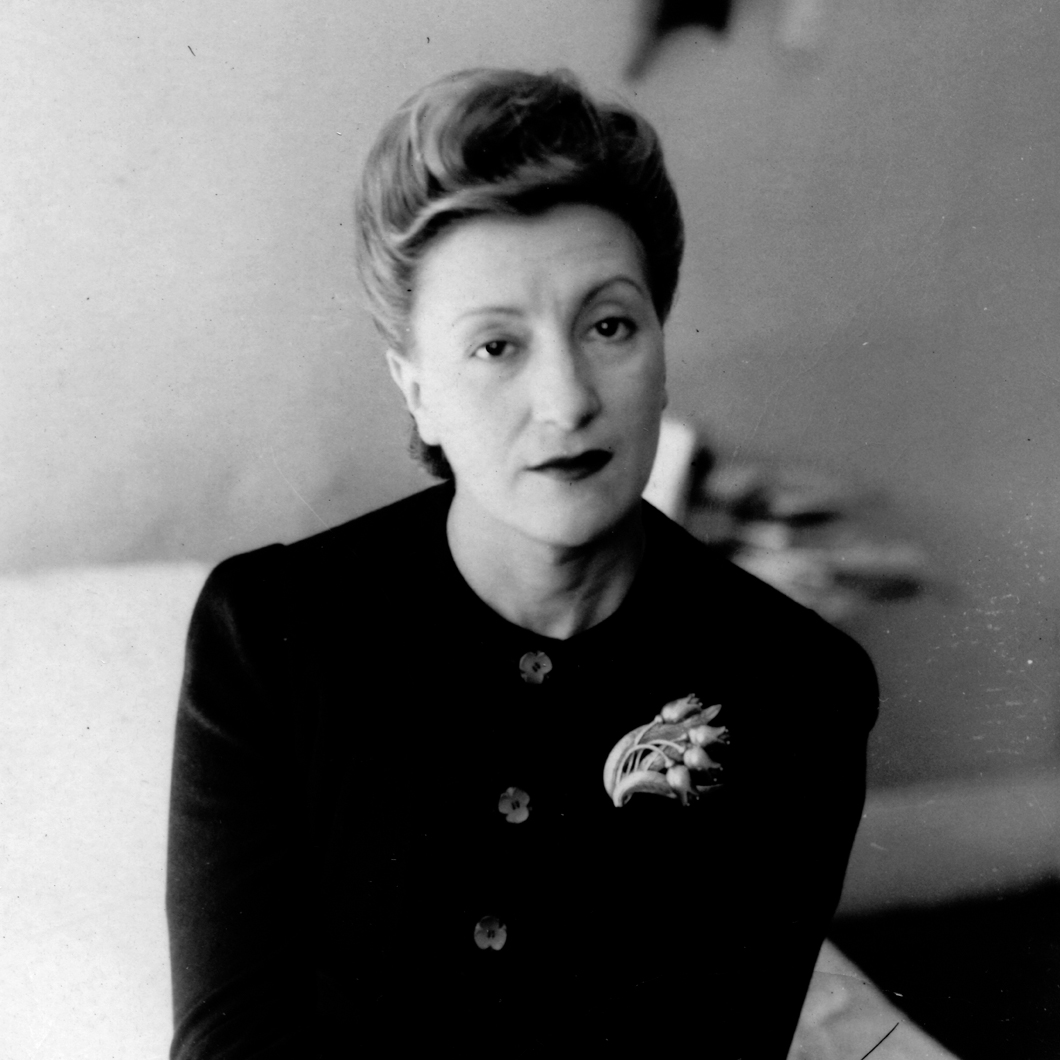 Esperanza Lopez Mateos at Henry Schnautz apartment in New York city 1947