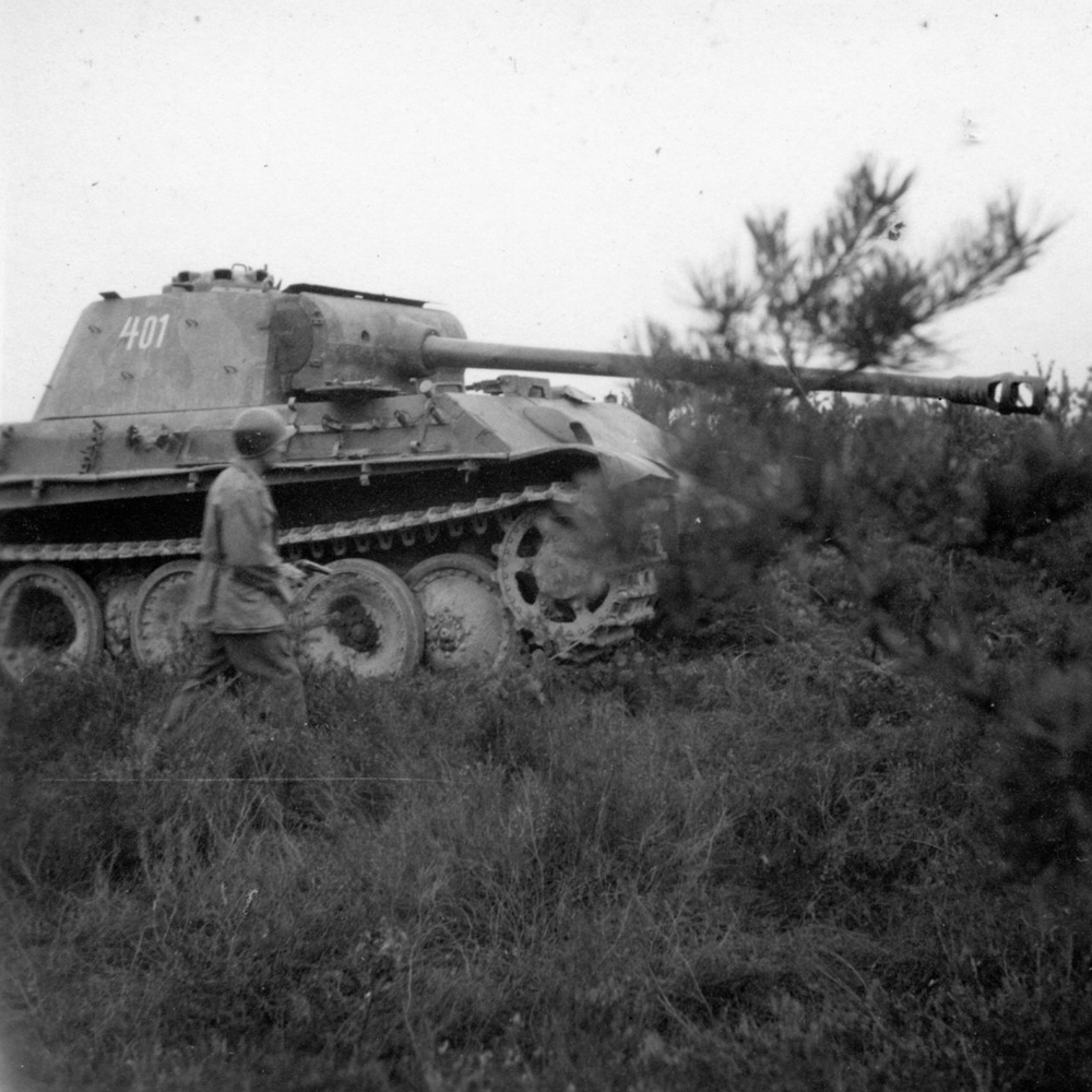 Henry Schnautz photo of ww2 scrap